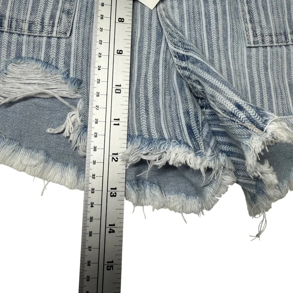 Happily Grey Super High Rise Wedge Striped Distressed Denim Shorts Blue White 25 - Picture 7 of 11